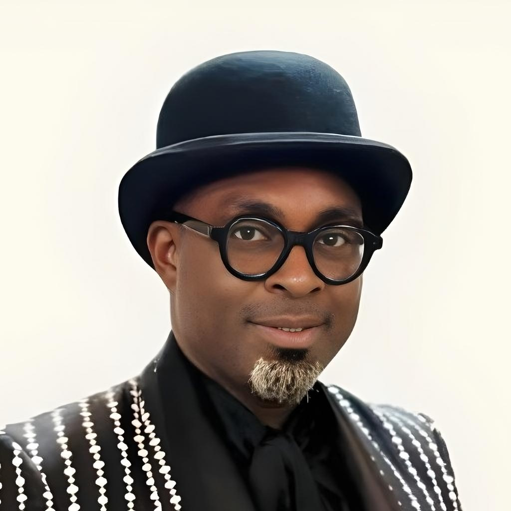 Sir Arinze, Chika
